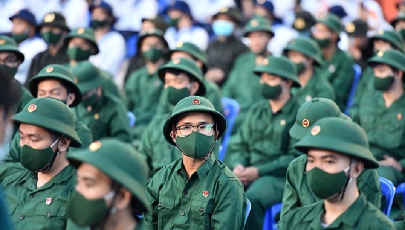 Cận thị có thể phải tham gia NVQS tùy theo mức độ