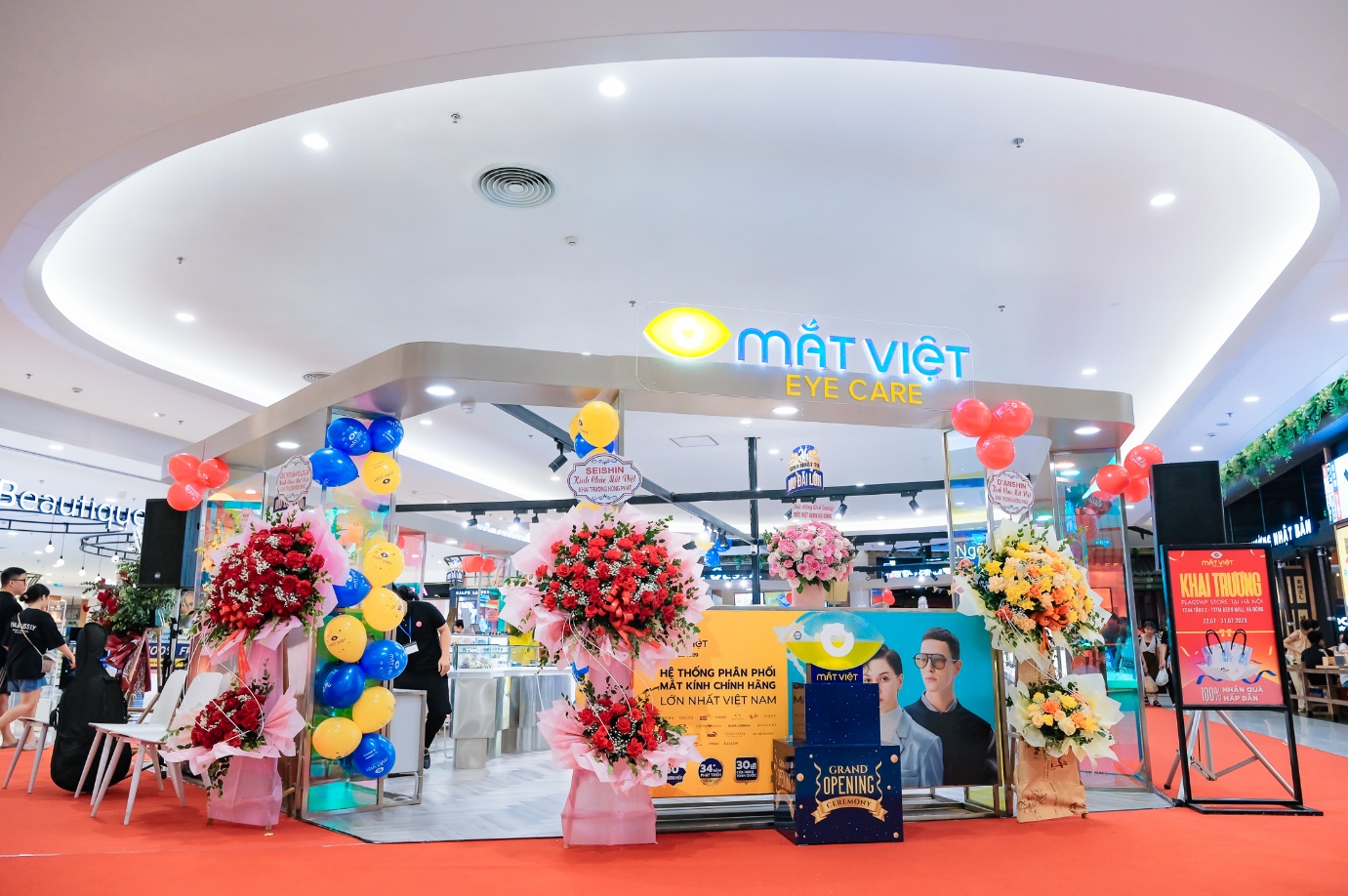 Địa chỉ mua kính đi mưa chất lượng tại Thủ đô